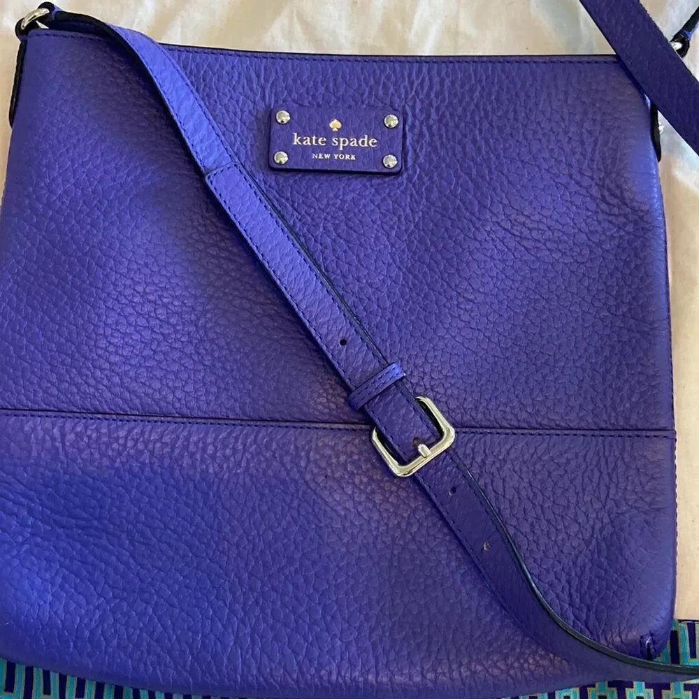 Kate Spade NWOT cross body leather Purple color impeccable